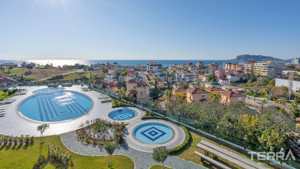 Beau Complexe Résidentiel Avec Appartements Vue Mer à Alanya Kestel