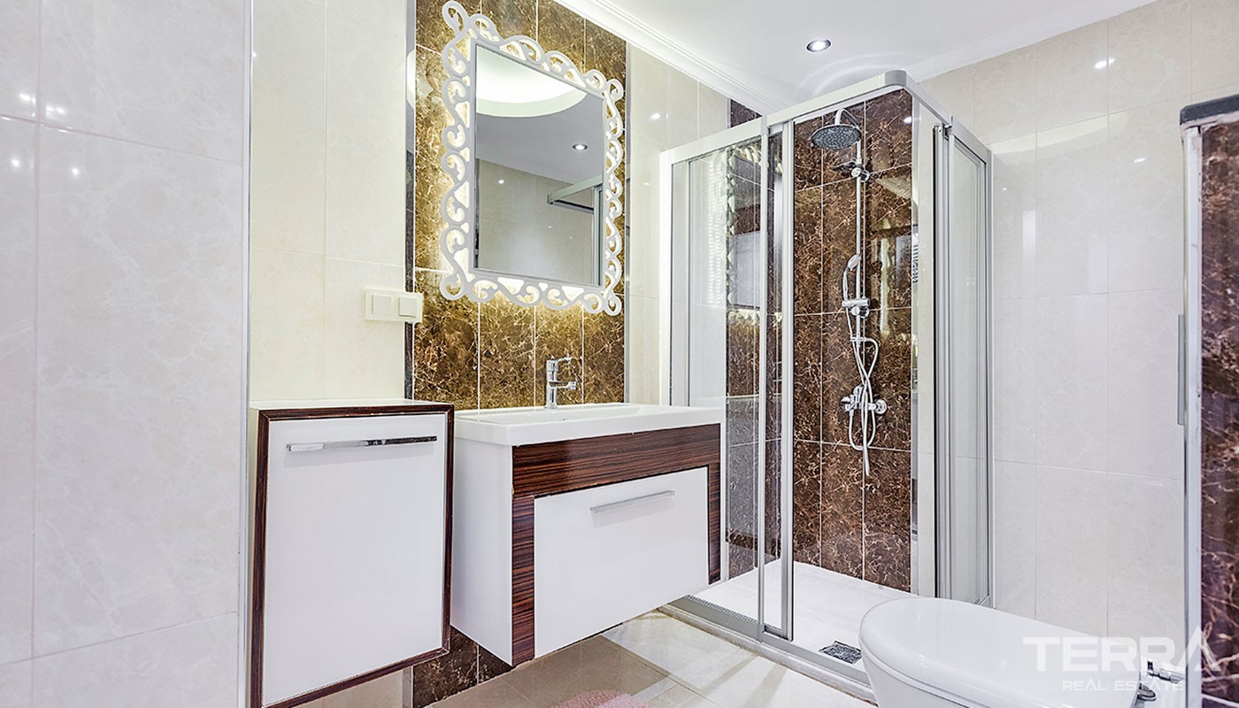 Sea View House With Private Sauna and Luxury Furniture in Kargıcak - 38156