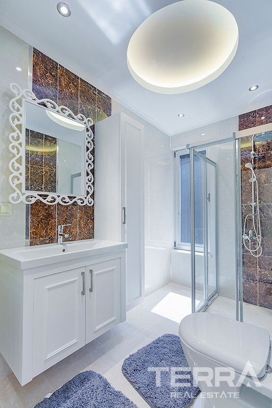 Sea View House With Private Sauna and Luxury Furniture in Kargıcak - 38158