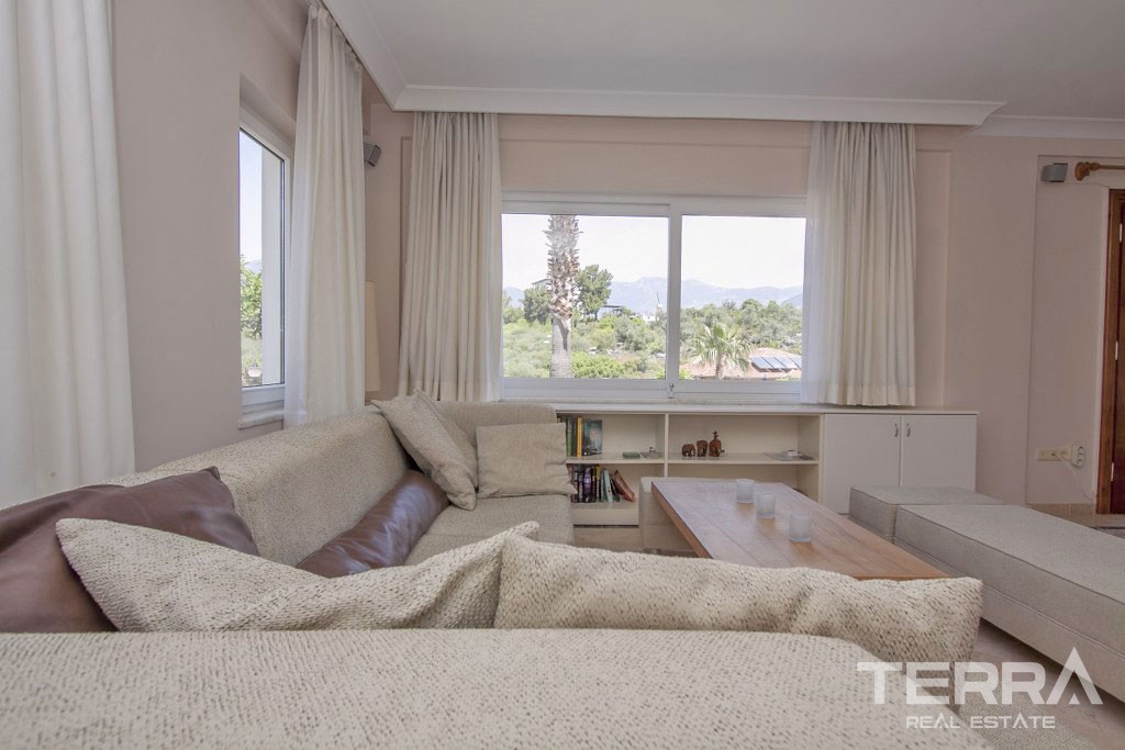 Remarkable Villa in the Development With Common-Use Pool in Oba - 38313