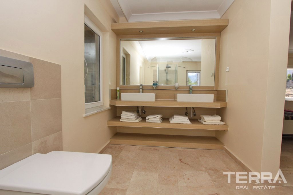 Remarkable Villa in the Development With Common-Use Pool in Oba - 38323