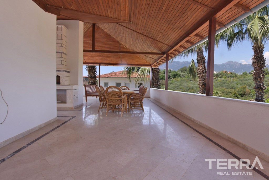 Remarkable Villa in the Development With Common-Use Pool in Oba - 38337