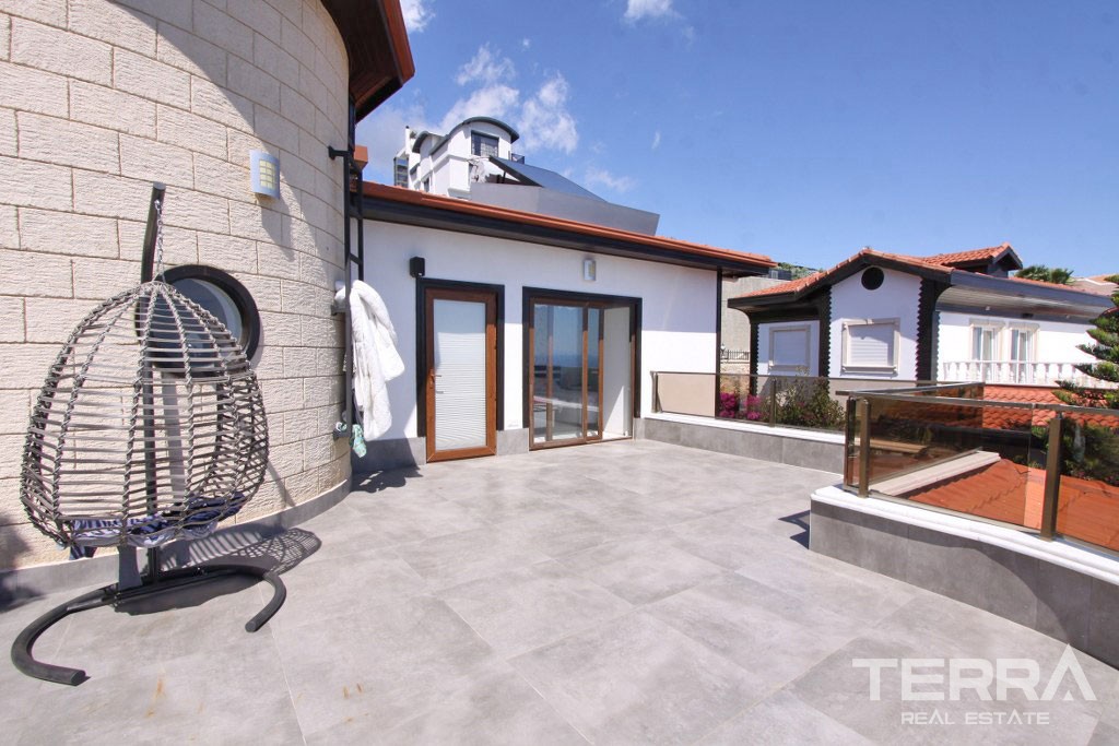 Luxury Villa With Private Pool and Amazing Sea Views in Bektaş - 38371