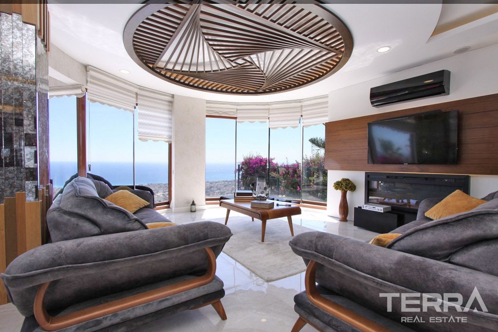 Luxury Villa With Private Pool and Amazing Sea Views in Bektaş - 38383