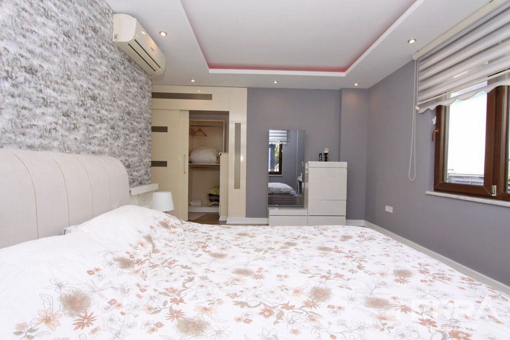 Luxury Villa With Private Pool and Amazing Sea Views in Bektaş - 38402