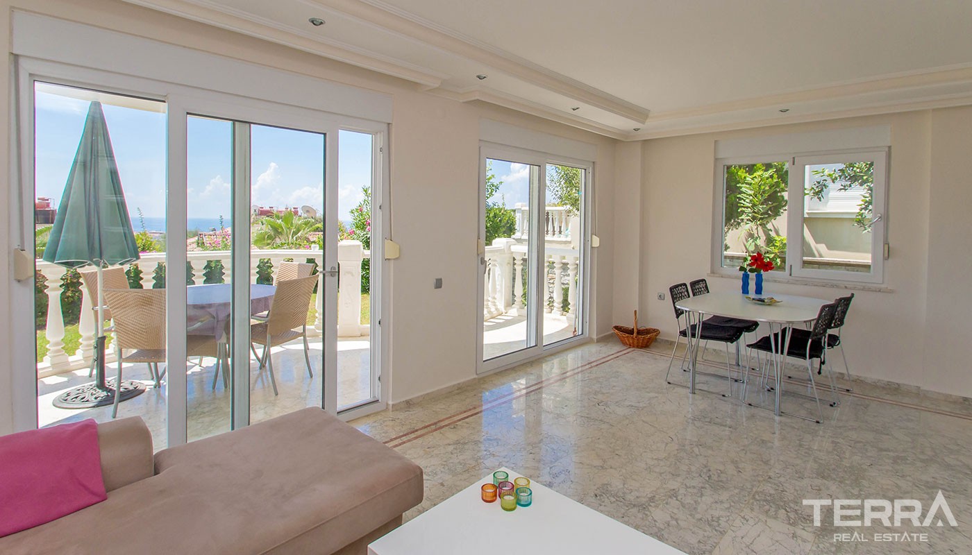 Bargain 2 Bedroom Detached House in Alanya With Panoramic Sea View - 38340