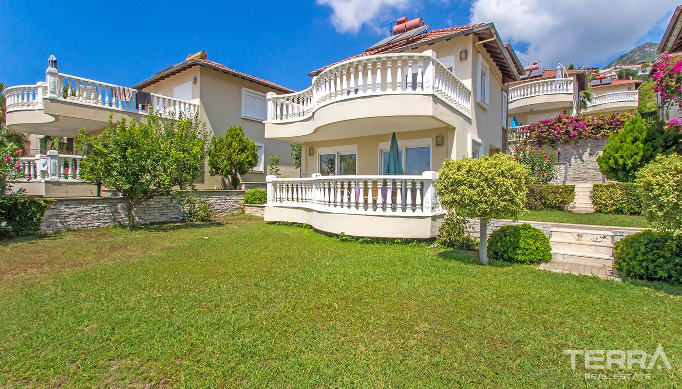 Bargain 2 Bedroom Detached House in Alanya With Panoramic Sea View - 38343
