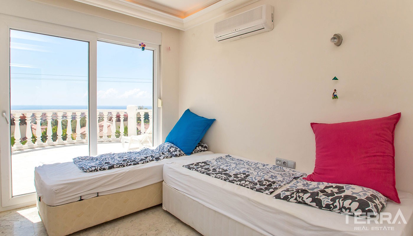 Bargain 2 Bedroom Detached House in Alanya With Panoramic Sea View - 38350