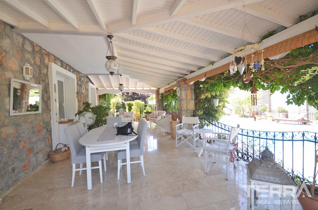 Charming House In A Beatiful Villa Complex With Large Garden in Ovacık - 38911