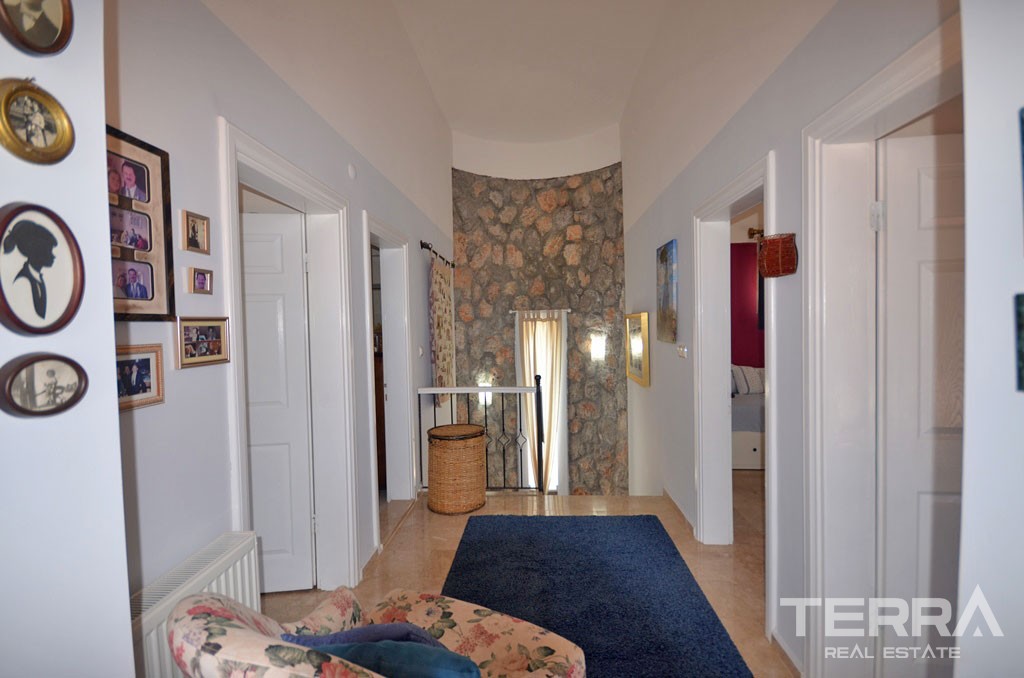 Charming House In A Beatiful Villa Complex With Large Garden in Ovacık - 38922