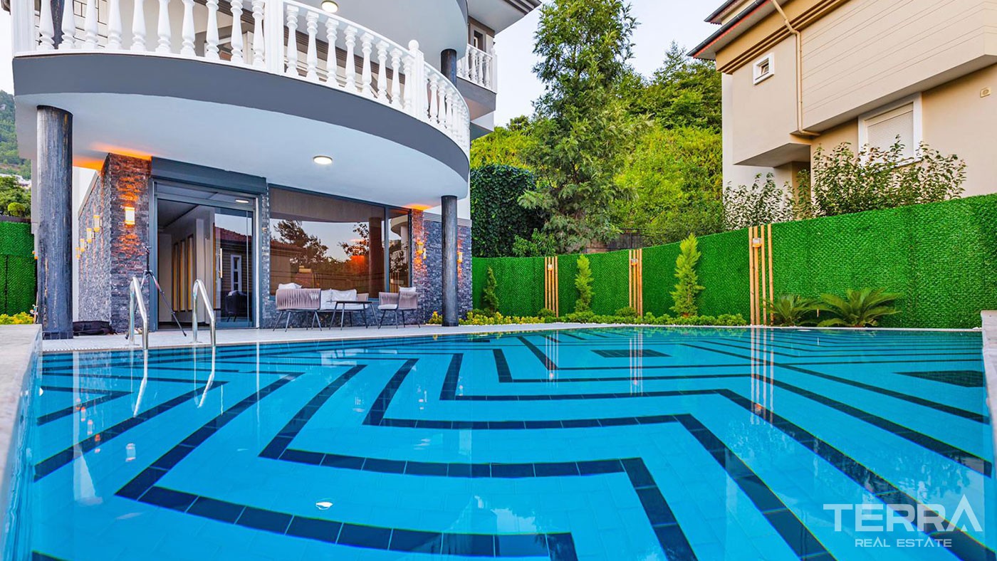 Sea View Detached House With Private Villa in Quiet Area of Bektaş - 38968