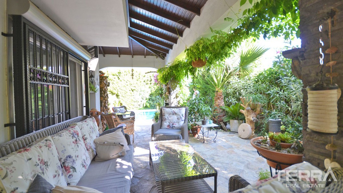 Immobilier de Luxe à Vendre à Fethiye Distance de Marche de la Plage - 39016