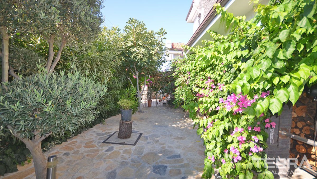 Immobilier de Luxe à Vendre à Fethiye Distance de Marche de la Plage - 39017