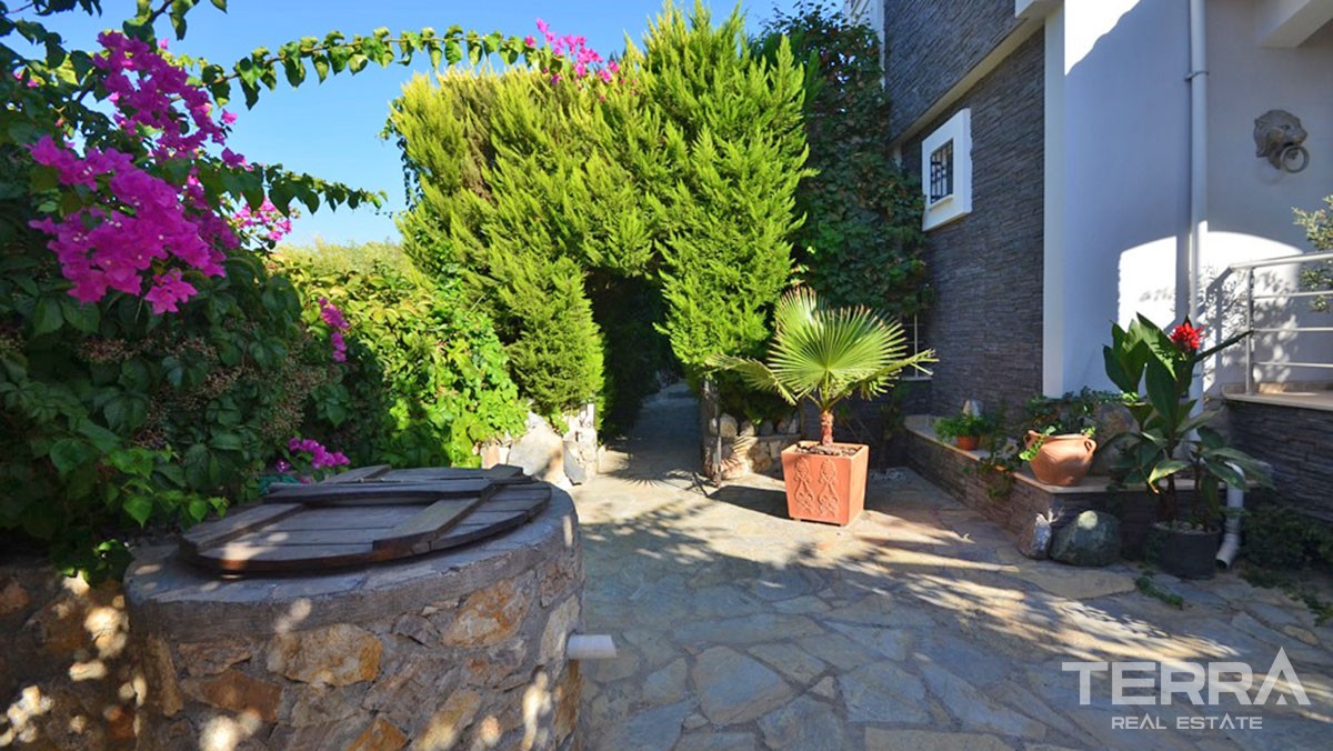 Immobilier de Luxe à Vendre à Fethiye Distance de Marche de la Plage - 39019