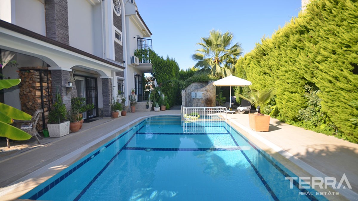 Immobilier de Luxe à Vendre à Fethiye Distance de Marche de la Plage - 39022