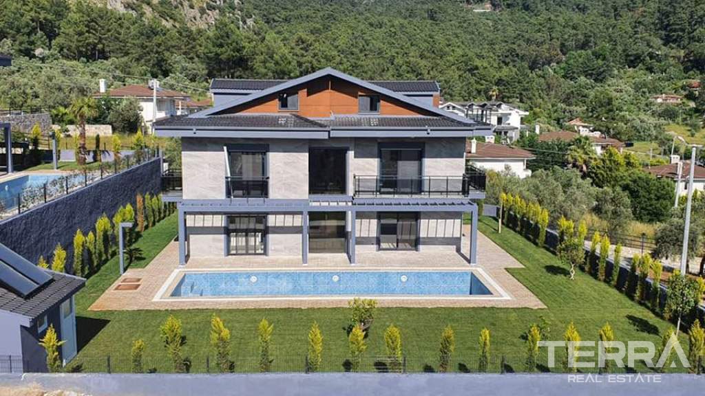 Excellent Quality House for Sale in Göcek With Spacious Garden&Pool