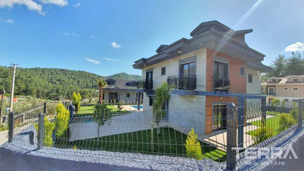 Excellent Quality House for Sale in Göcek With Spacious Garden&Pool - 39036