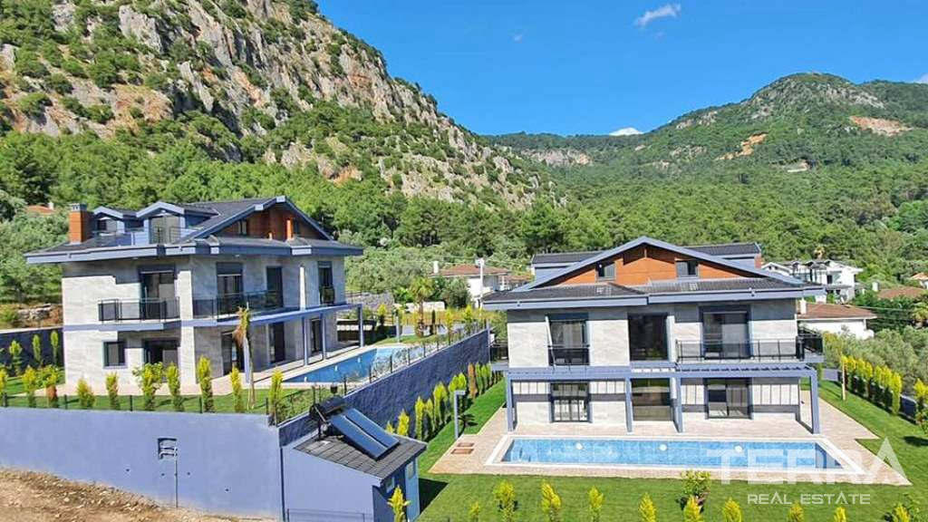 Excellent Quality House for Sale in Göcek With Spacious Garden&Pool - 39038