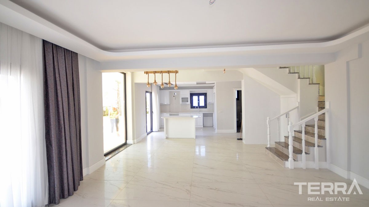 Newly Built 4-Bedroom Detached House for Sale in Fethiye Ovacık - 39133