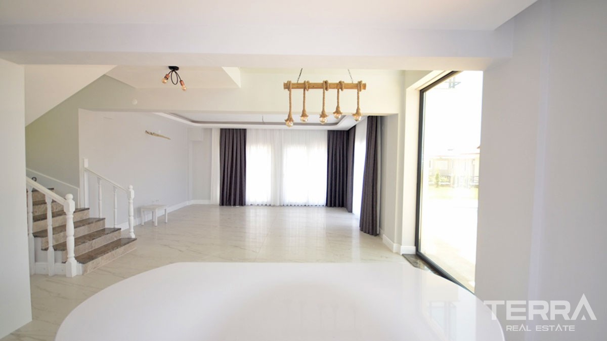 Newly Built 4-Bedroom Detached House for Sale in Fethiye Ovacık - 39140