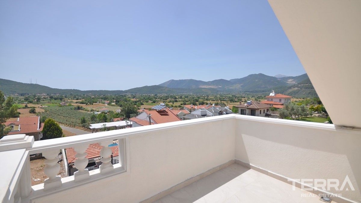 Modern Four Bed Villa Offering Mountains Views in Fethiye Üzümlü - 39151