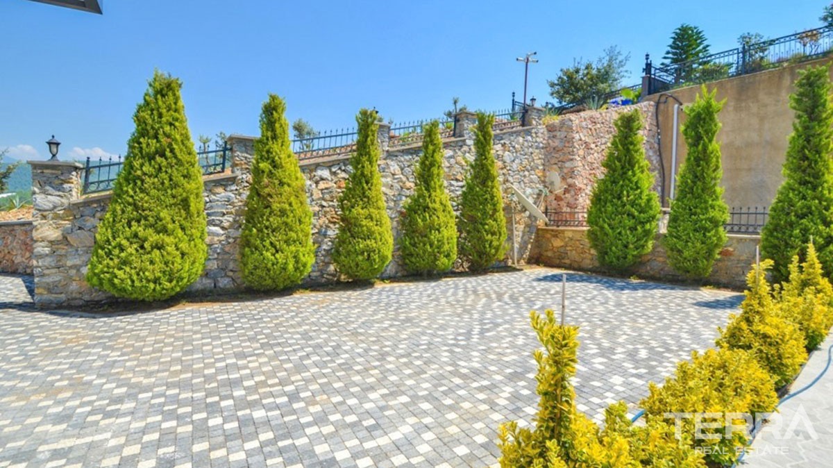 Panoramic Sea View Elegant Detached Villa for Sale in Alanya Kargıcak - 39222