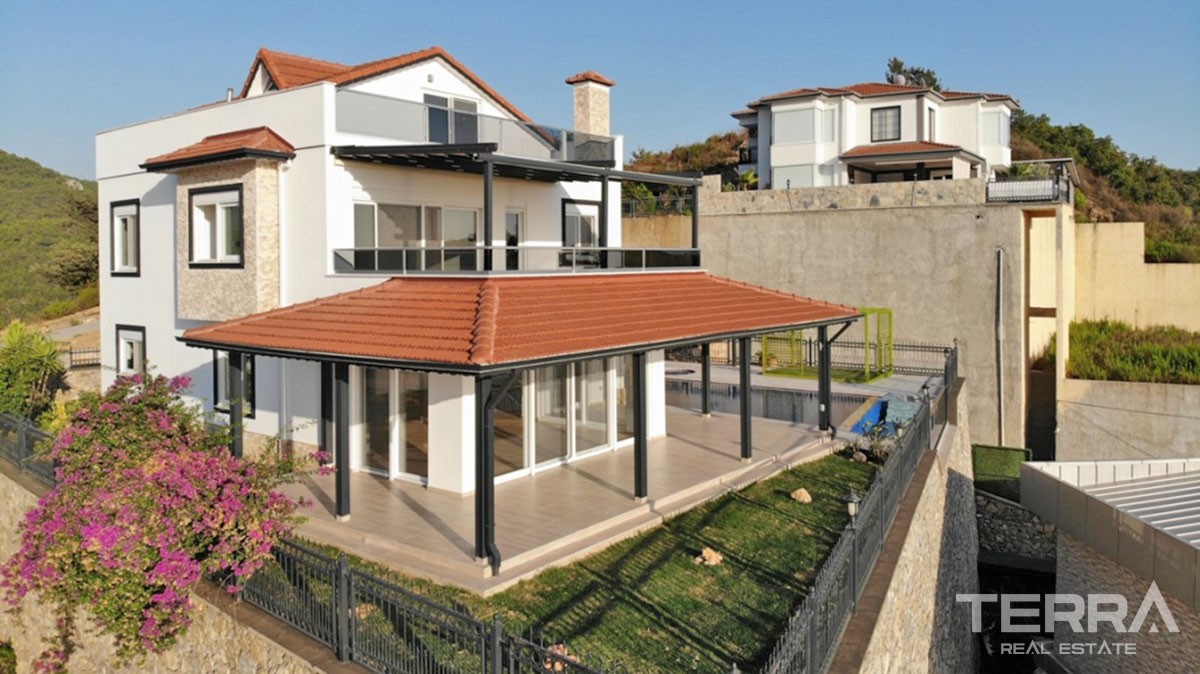 Panoramic Sea View Elegant Detached Villa for Sale in Alanya Kargıcak - 39225