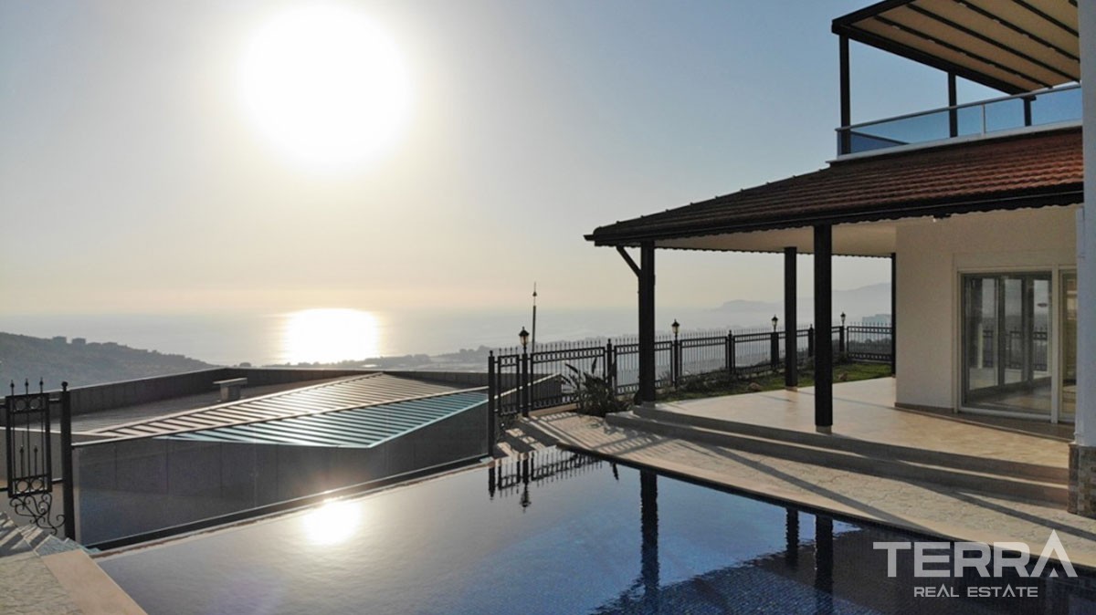 Panoramic Sea View Elegant Detached Villa for Sale in Alanya Kargıcak - 39227