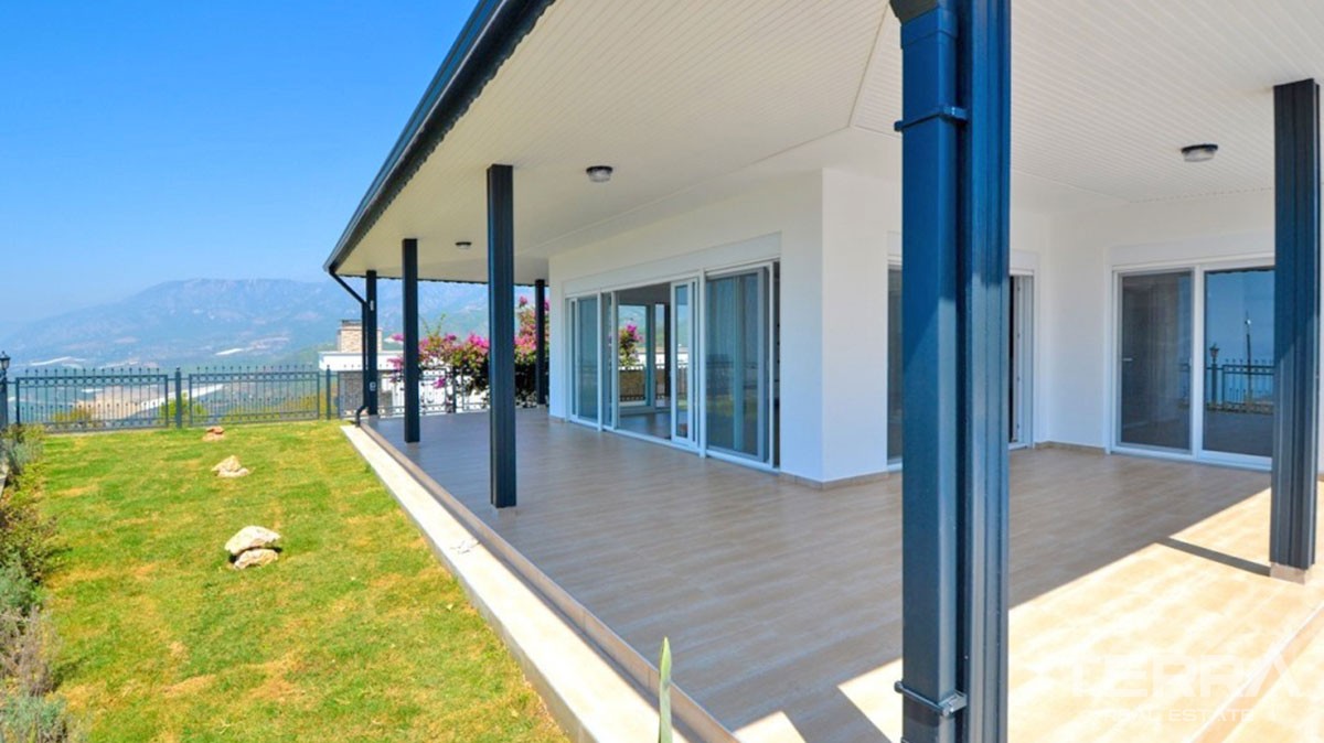 Panoramic Sea View Elegant Detached Villa for Sale in Alanya Kargıcak - 39228