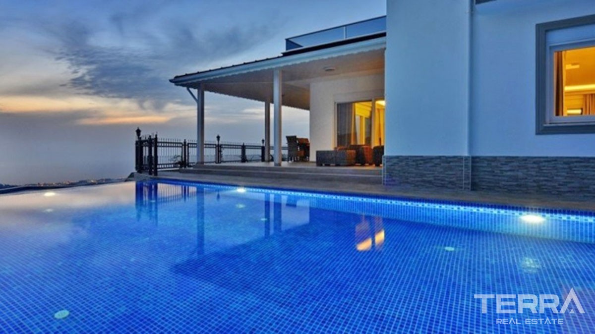 Panoramic Sea View Elegant Detached Villa for Sale in Alanya Kargıcak - 39231