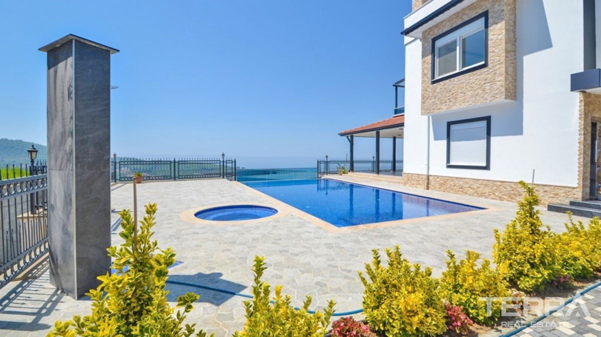 Panoramic Sea View Elegant Detached Villa for Sale in Alanya Kargıcak - 39233