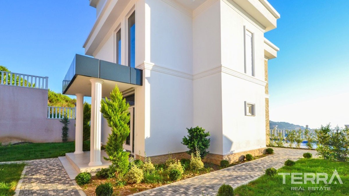 Amazing Villa with an Excellent Panoramic View in Alanya Kargıcak - 39354