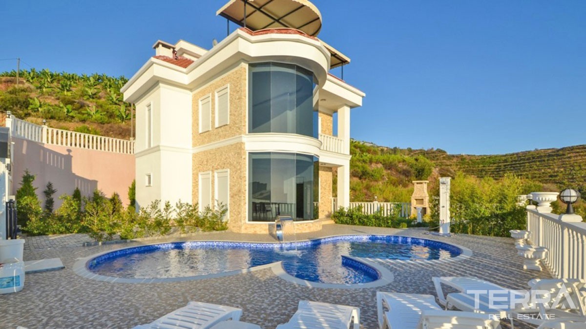 Amazing Villa with an Excellent Panoramic View in Alanya Kargıcak