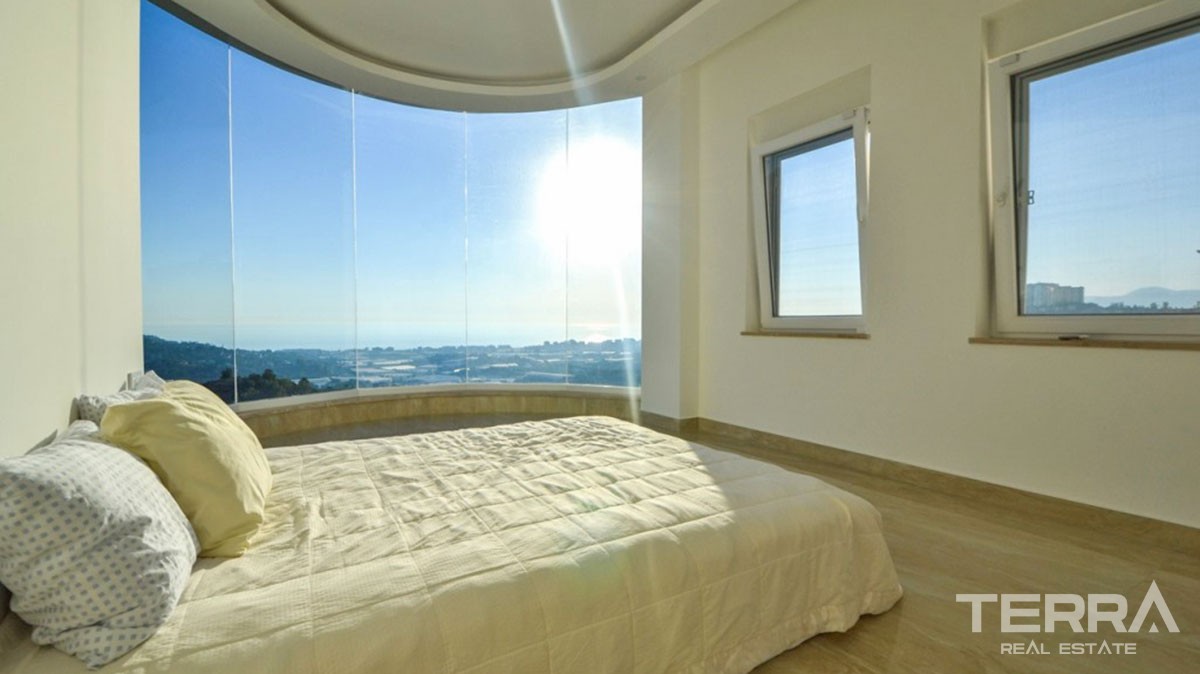 Amazing Villa with an Excellent Panoramic View in Alanya Kargıcak - 39367