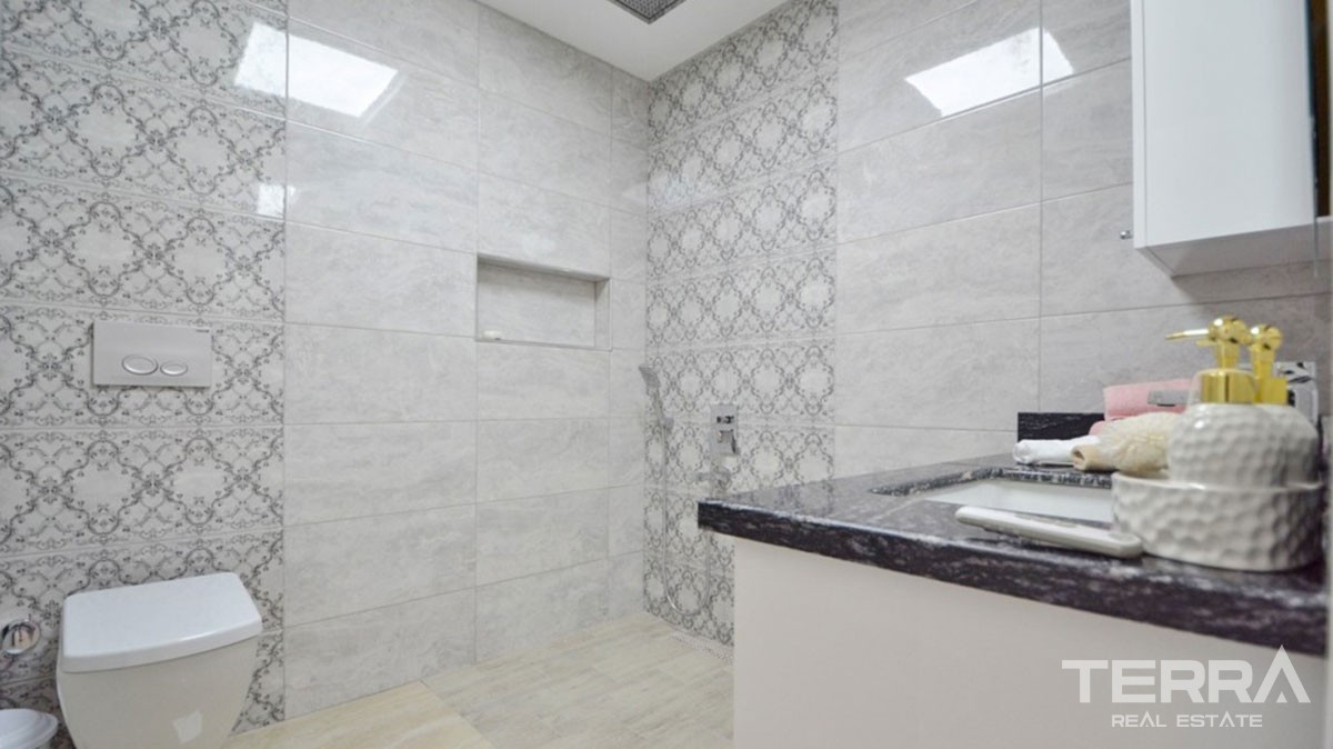 Amazing Villa with an Excellent Panoramic View in Alanya Kargıcak - 39372