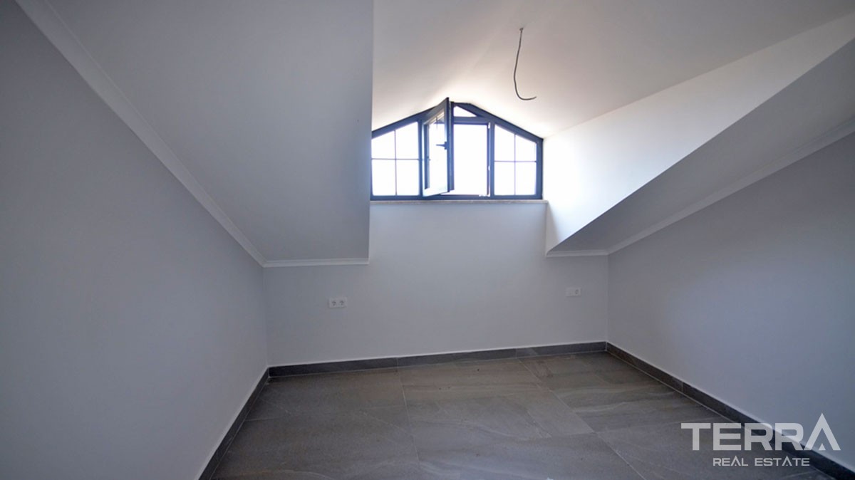 Modern High Quality Villa With an Open View in Fethiye Ovacık - 39520