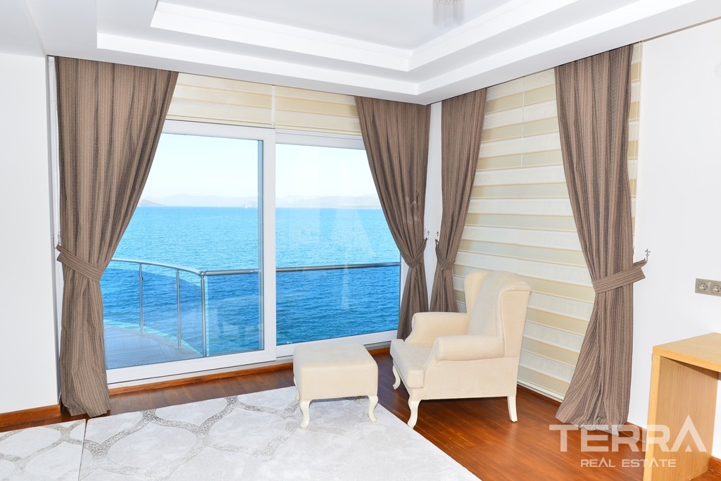 Exklusive Immobilien am Strand zum Verkauf in Fethiye Şövalye Island - 39592