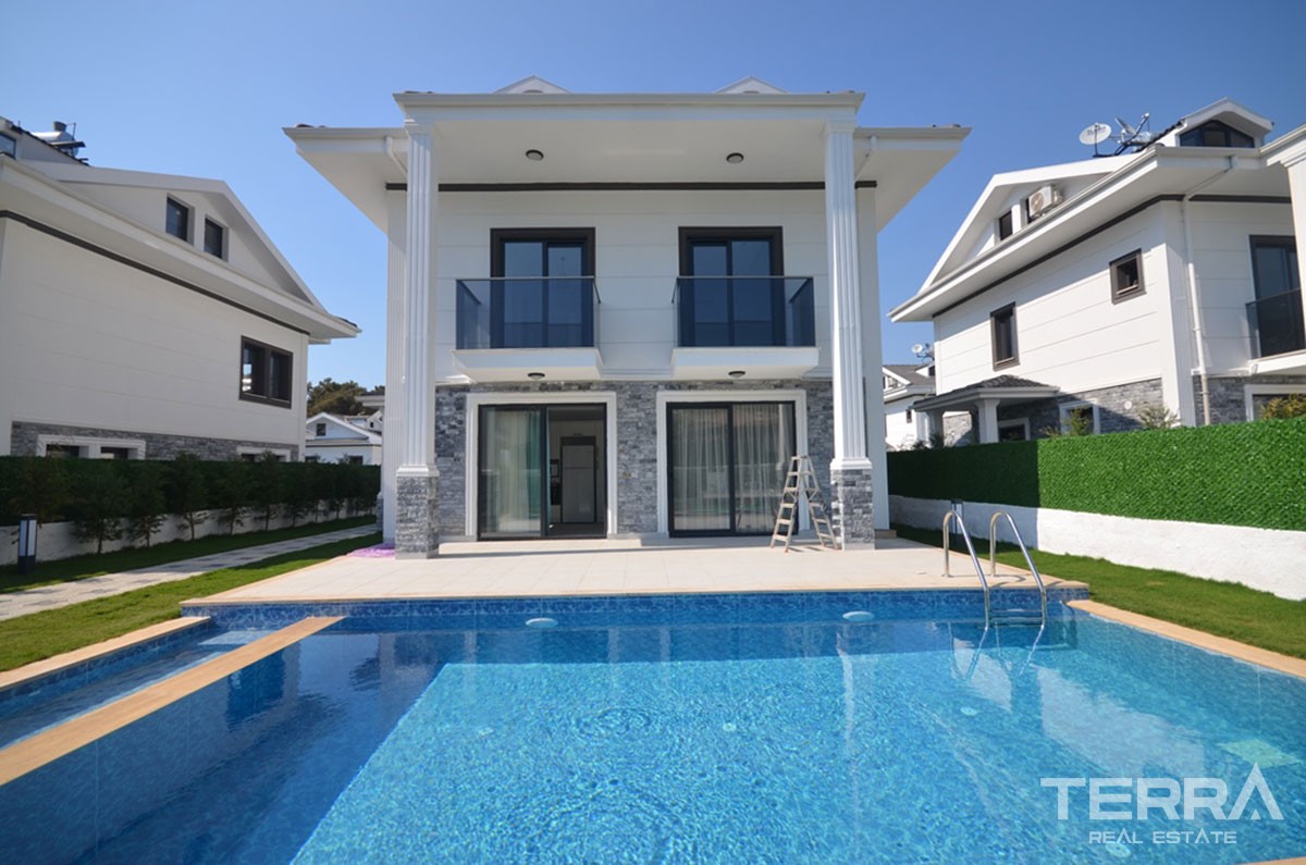 Luxus freistehende Villa zum Verkauf mit großem Pool in Ovacık Fethiye - 39476