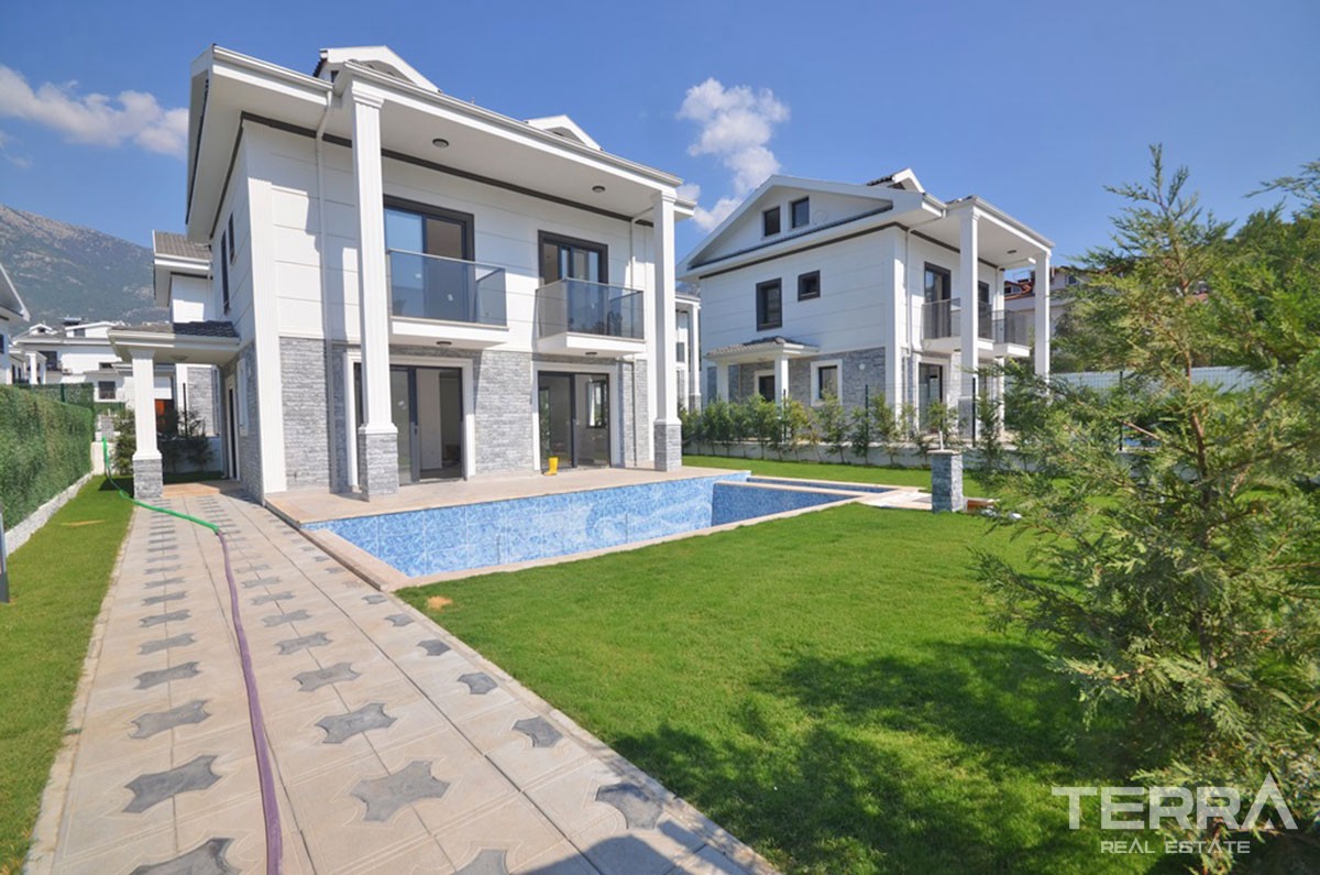 Luxus freistehende Villa zum Verkauf mit großem Pool in Ovacık Fethiye - 39481