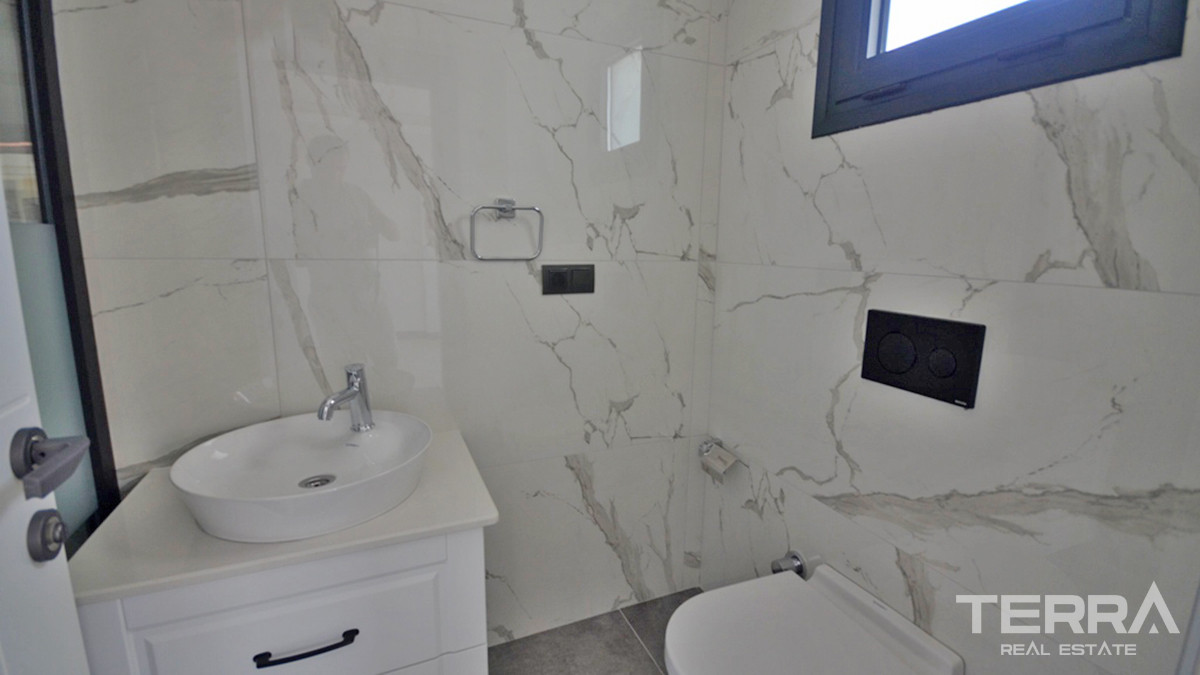 Modern Detached House with Private Pool for Sale in Fethiye Calış - 56150
