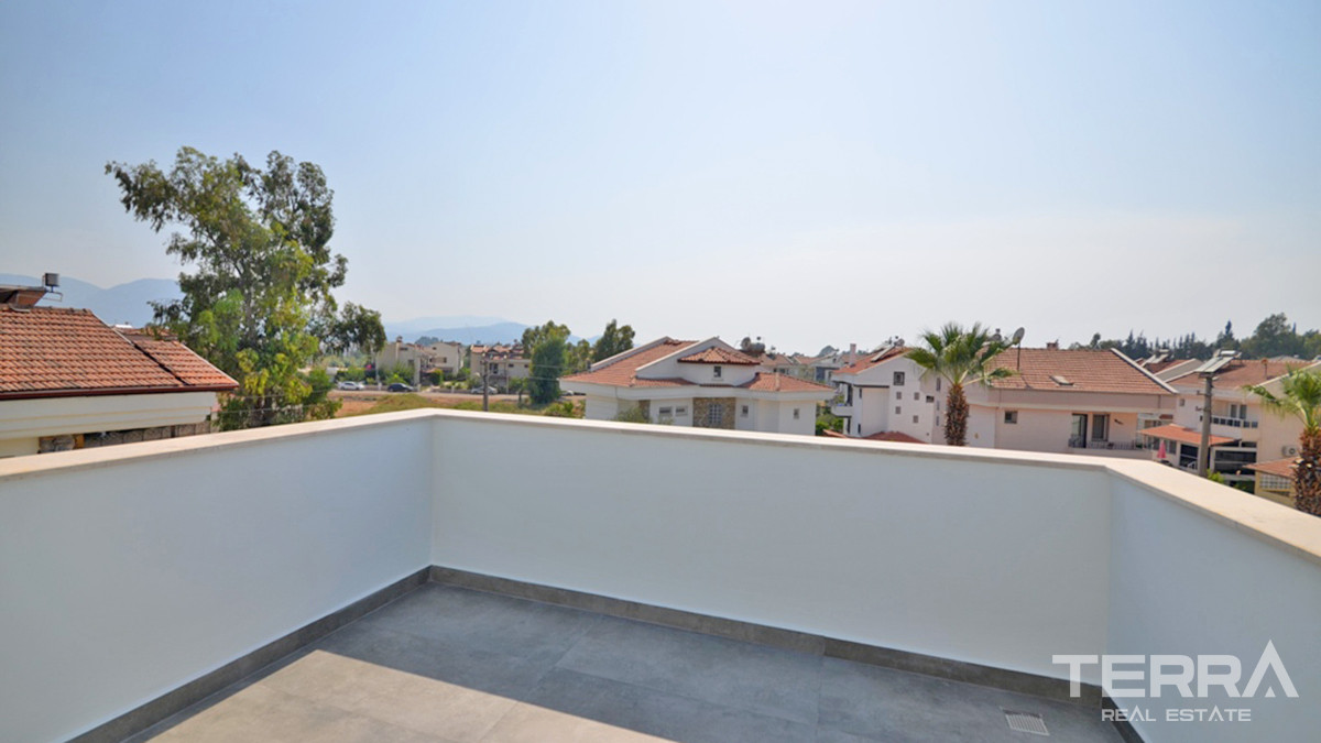 Modern Detached House with Private Pool for Sale in Fethiye Calış - 56158