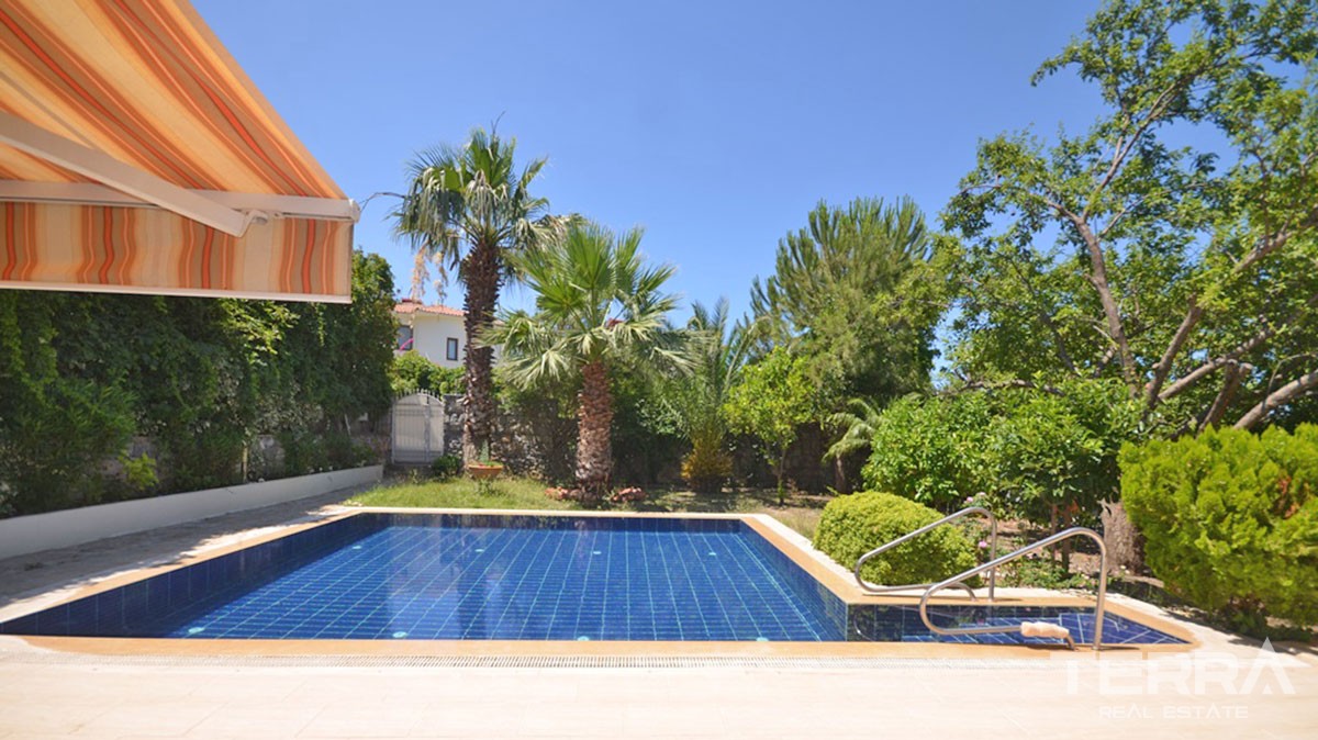 Three Bedroom Detached Villa With Large Pool  For Sale in Ovacık - 39862
