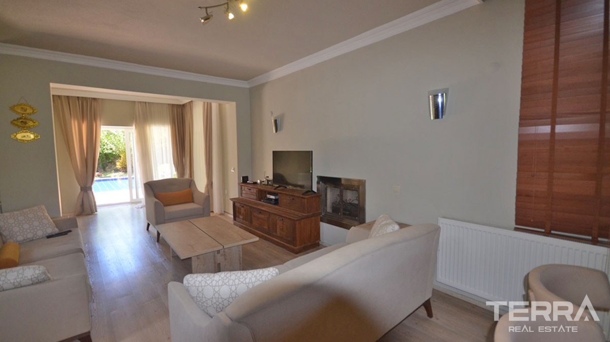 Three Bedroom Detached Villa With Large Pool  For Sale in Ovacık - 39874