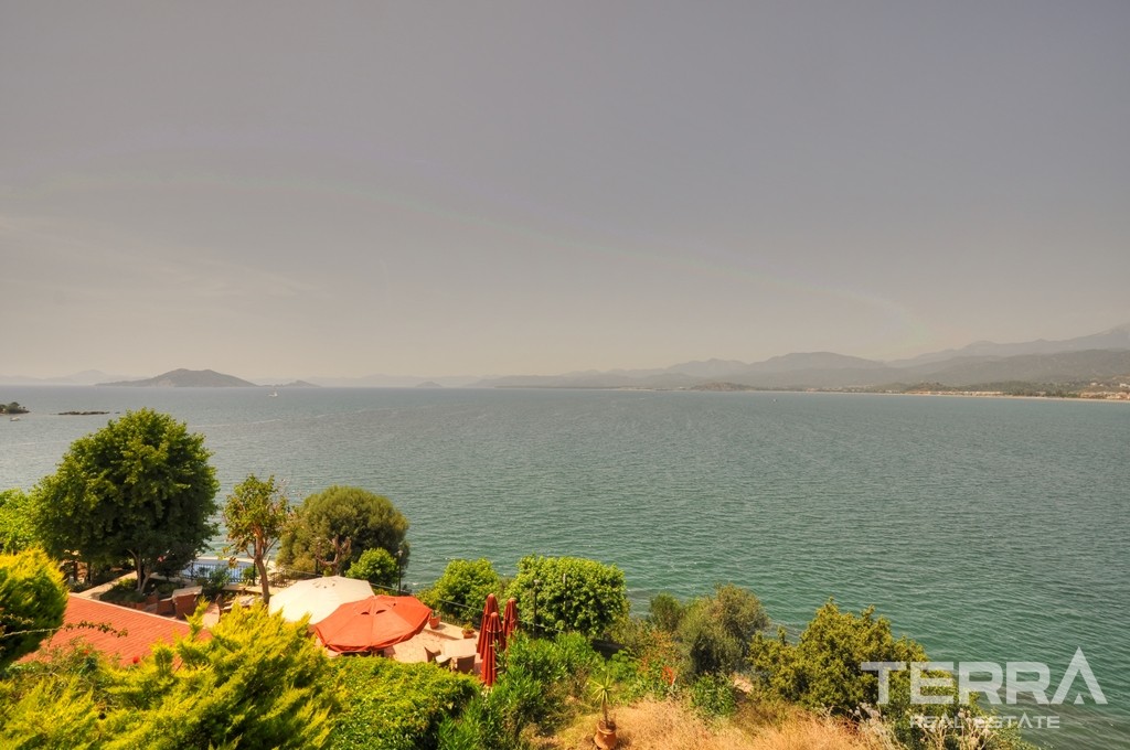 Seafront Villa with Beach View For Sale in Fethiye Şovalye Island - 39781
