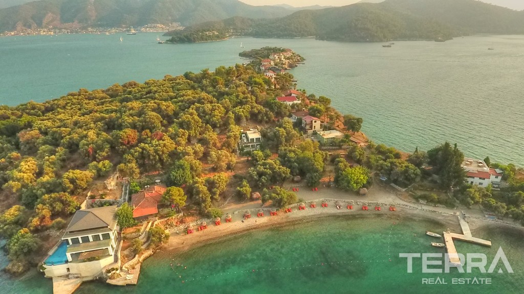 Seafront Villa with Beach View For Sale in Fethiye Şovalye Island - 39784
