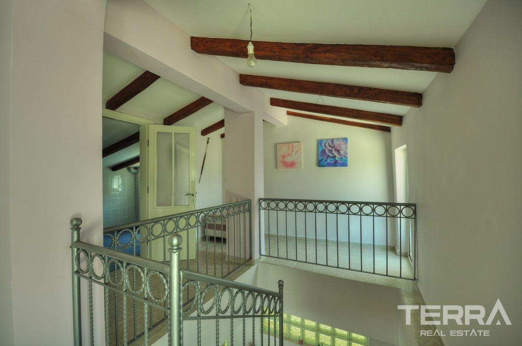 Seafront Villa with Beach View For Sale in Fethiye Şovalye Island - 39791