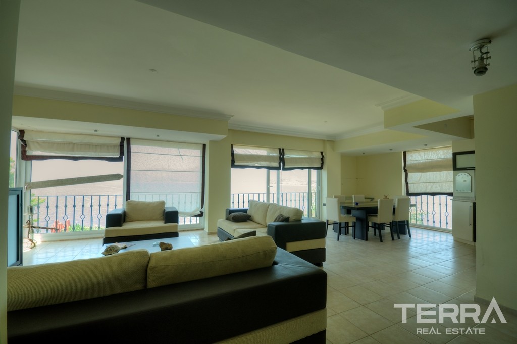 Seafront Villa with Beach View For Sale in Fethiye Şovalye Island - 39795
