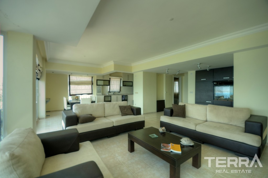 Seafront Villa with Beach View For Sale in Fethiye Şovalye Island - 39797