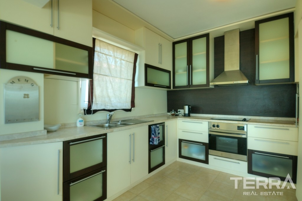 Seafront Villa with Beach View For Sale in Fethiye Şovalye Island - 39800