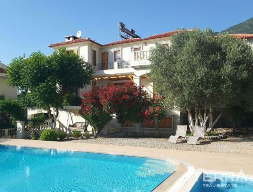 Comfortable Renewed Villa With a Large Garden & Pool in Fethiye Ovacık